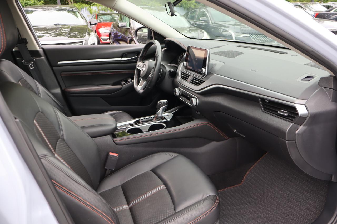 Nissan Altima  2023