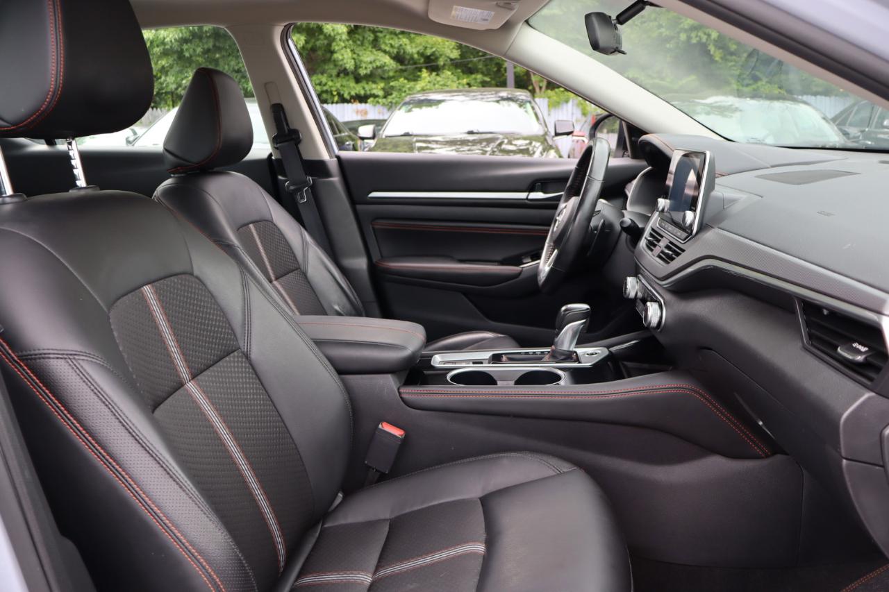 Nissan Altima  2023