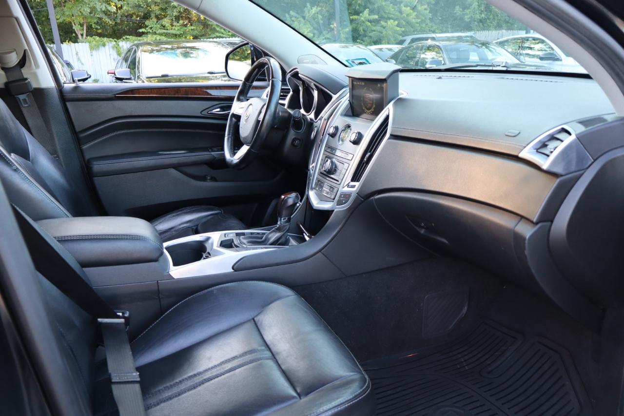Cadillac SRX AWD Luxury Collection 2012