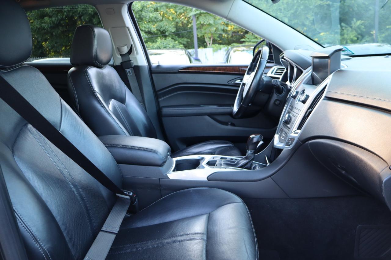 Cadillac SRX AWD Luxury Collection 2012