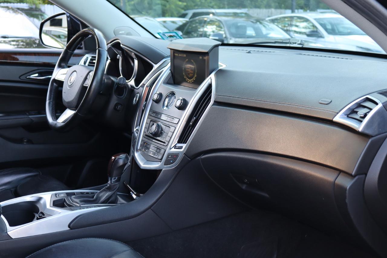 Cadillac SRX AWD Luxury Collection 2012