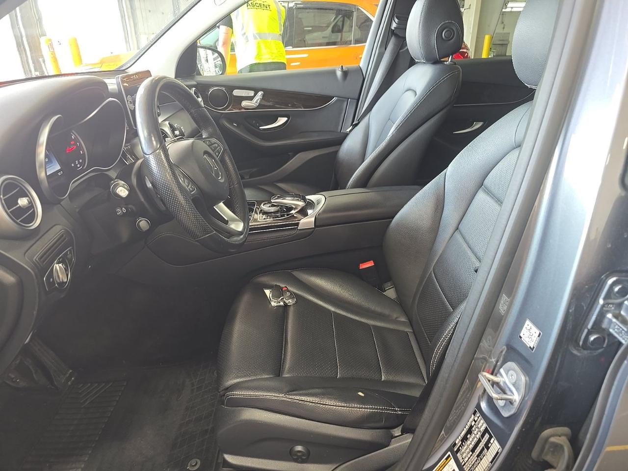 Mercedes-Benz GLC-Class  2016