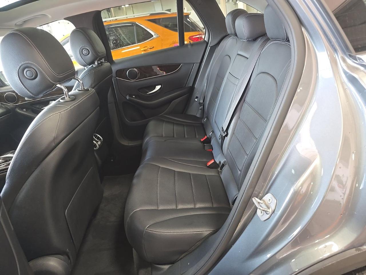 Mercedes-Benz GLC-Class  2016