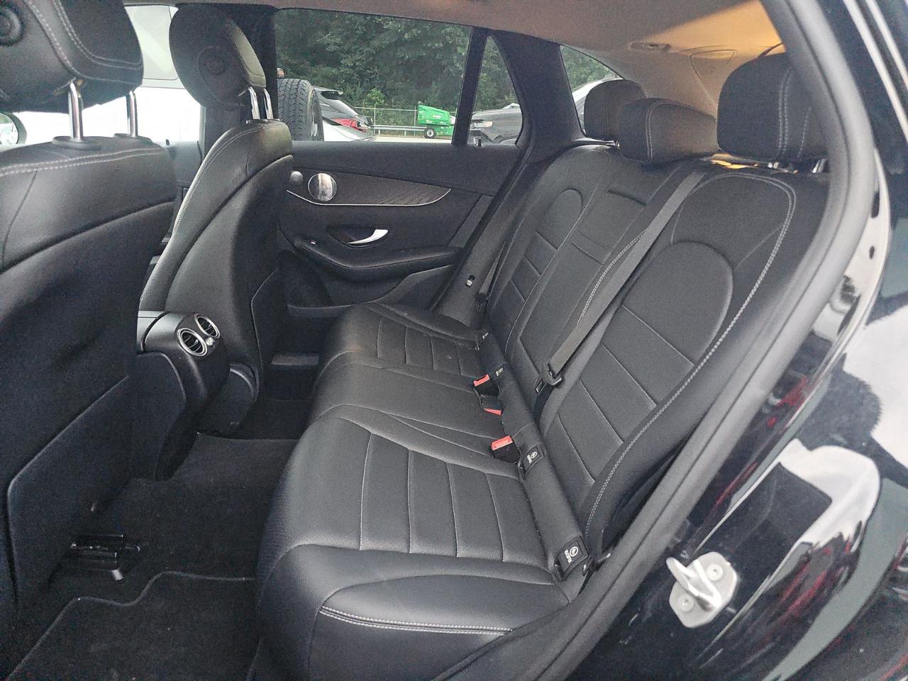 Mercedes-Benz GLC-Class  2016