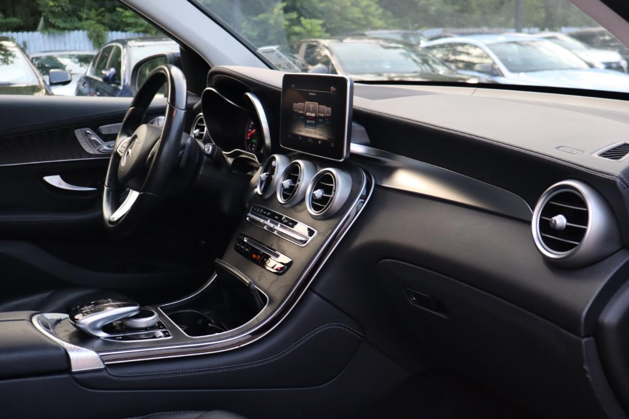 Mercedes-Benz GLC-Class  2016