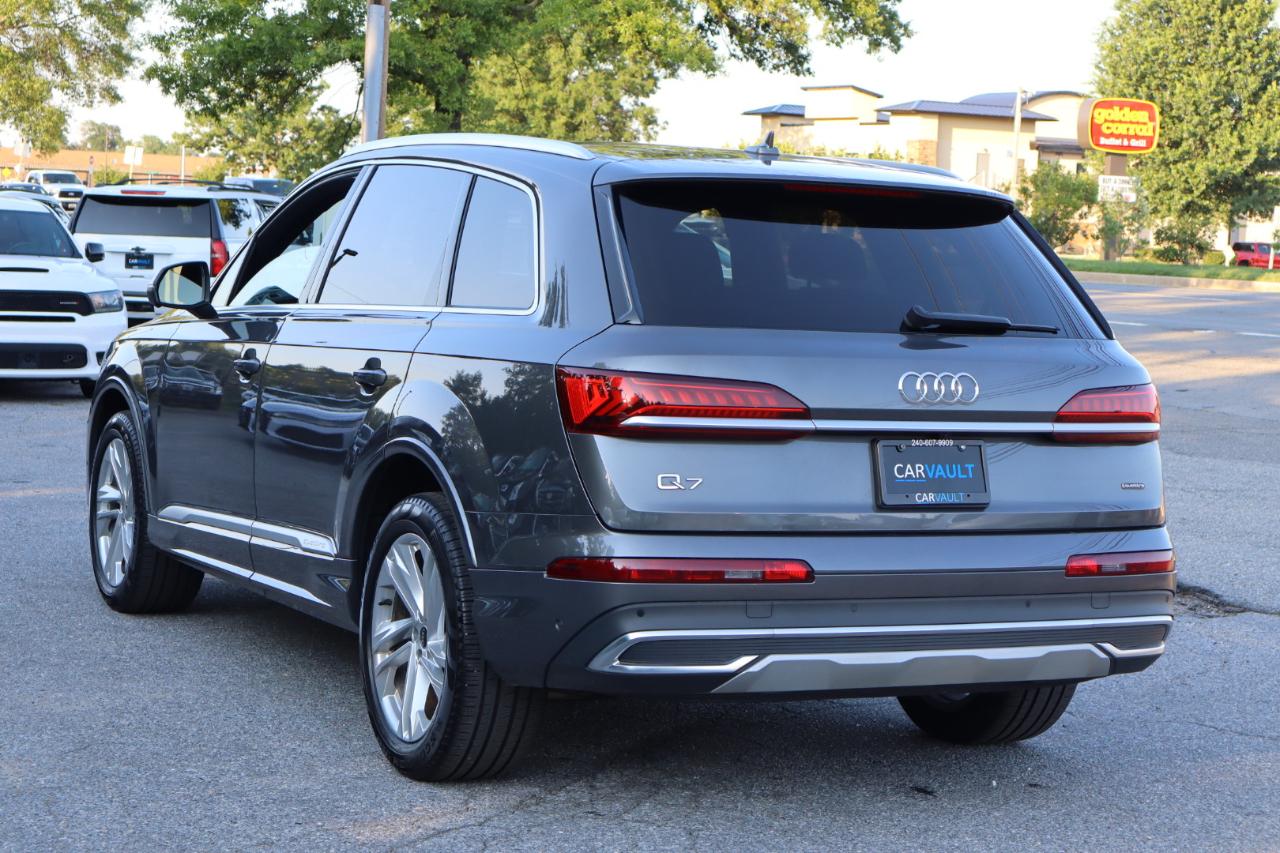 Audi Q7  2021