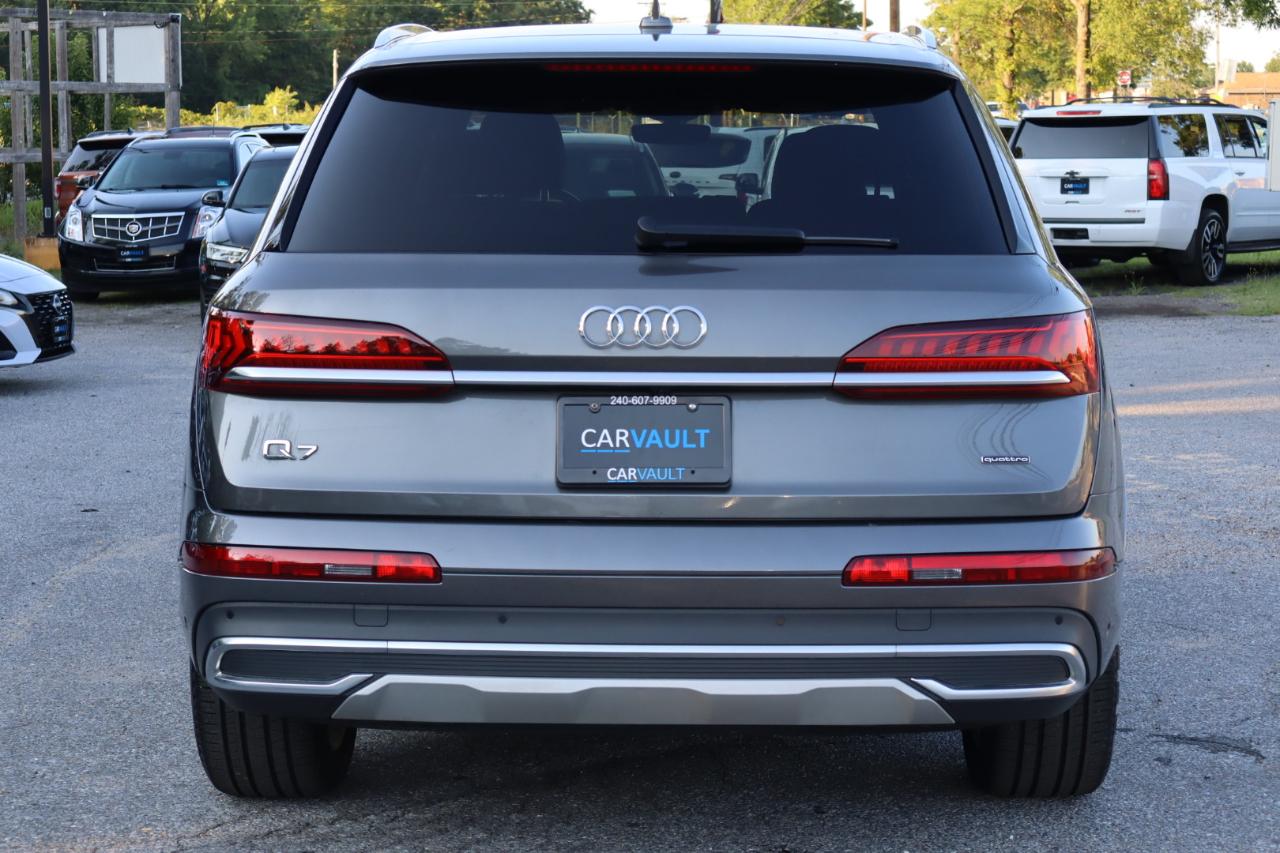 Audi Q7  2021