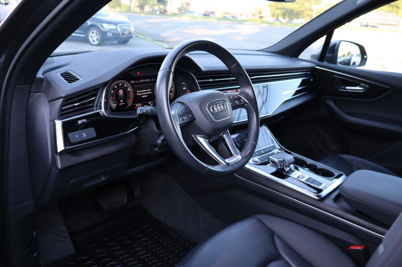Audi Q7  2021