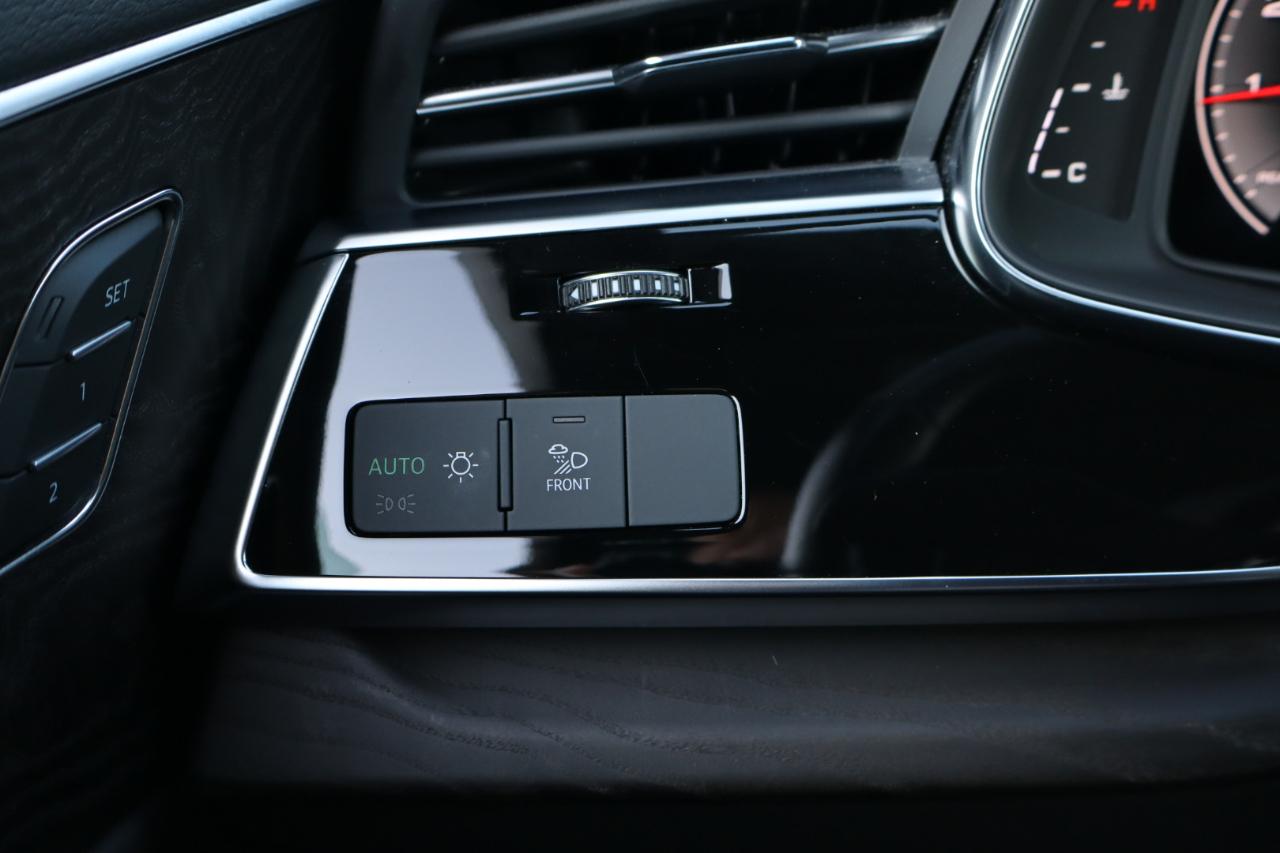 Audi Q7  2021