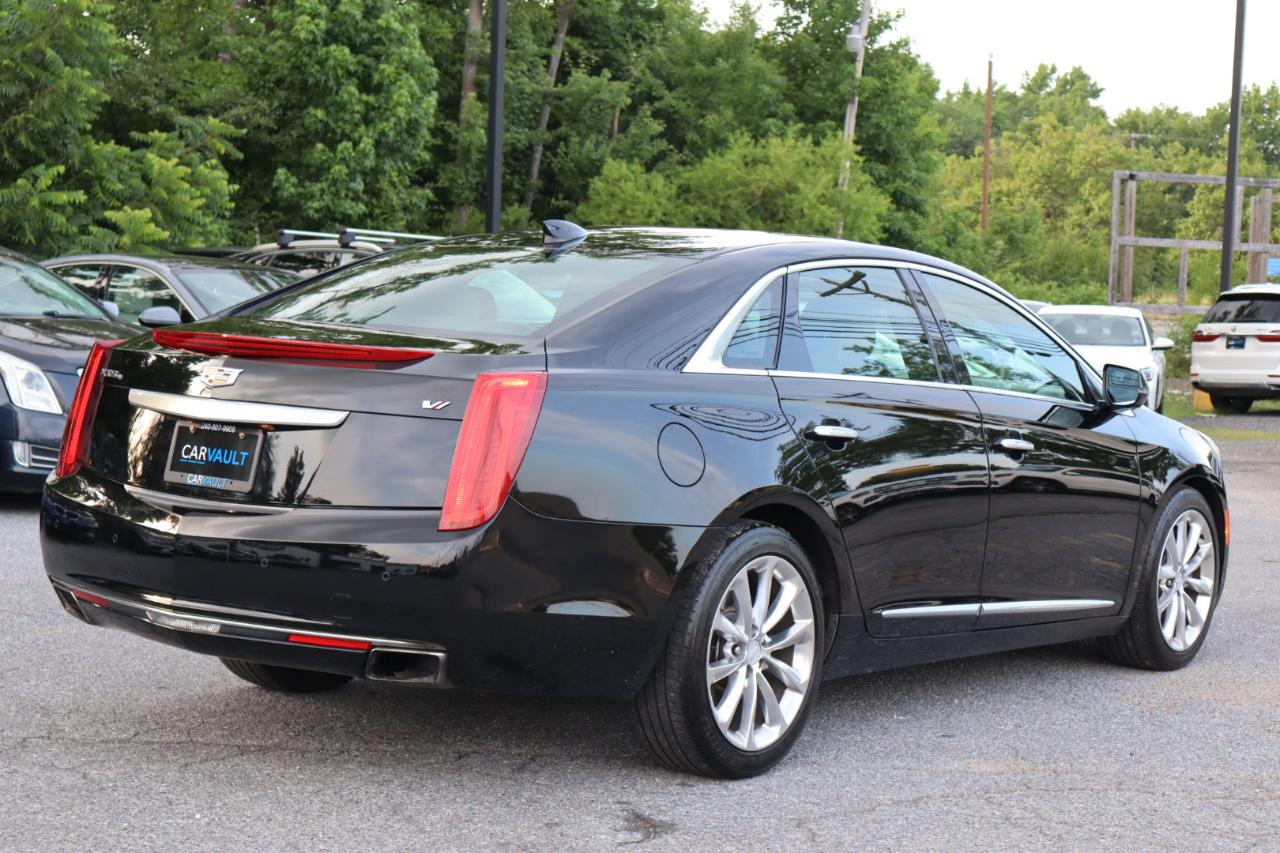 Cadillac XTS  2016