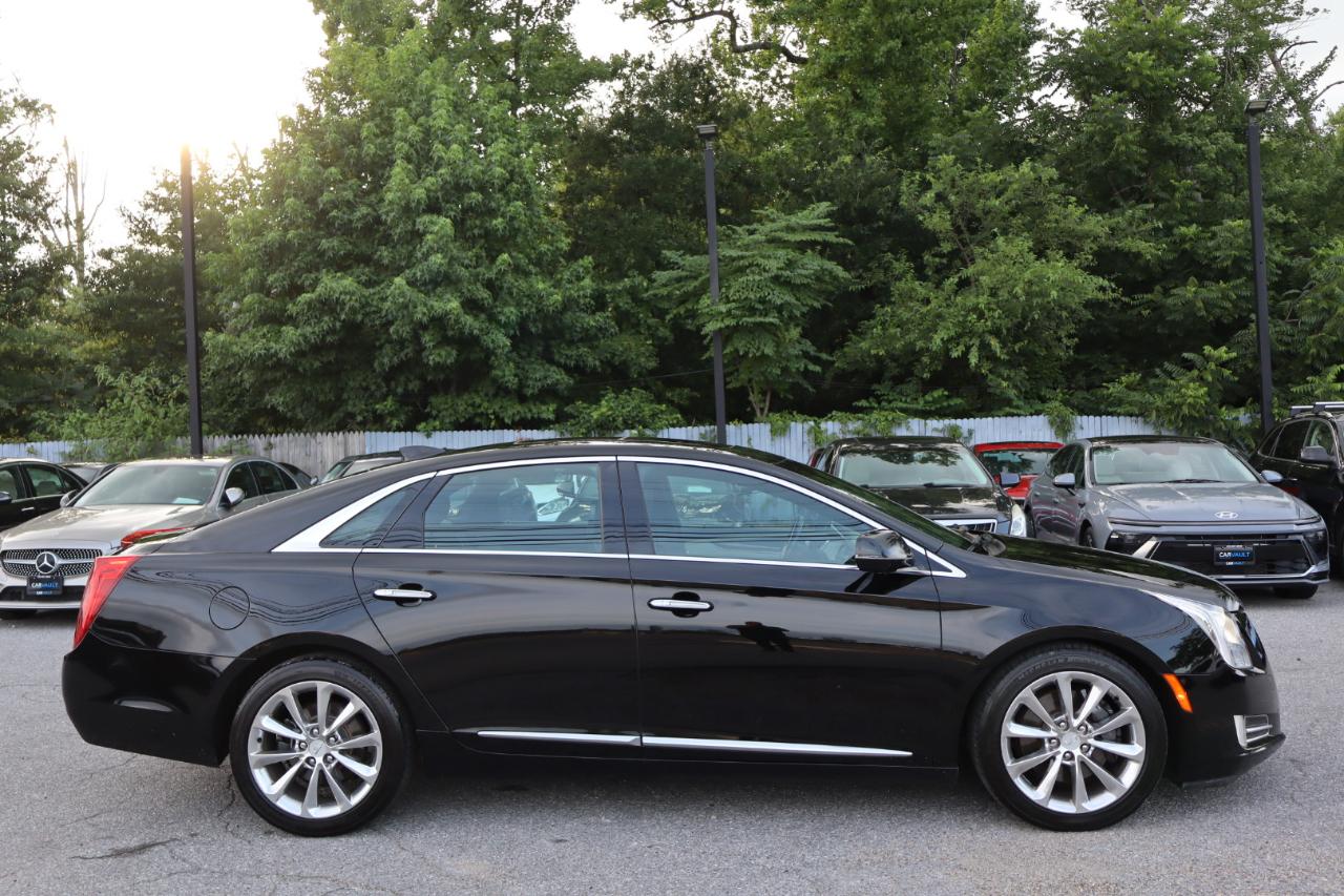 Cadillac XTS  2016