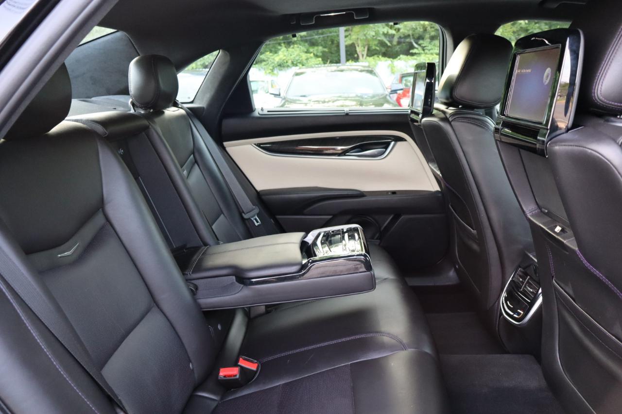 Cadillac XTS  2016