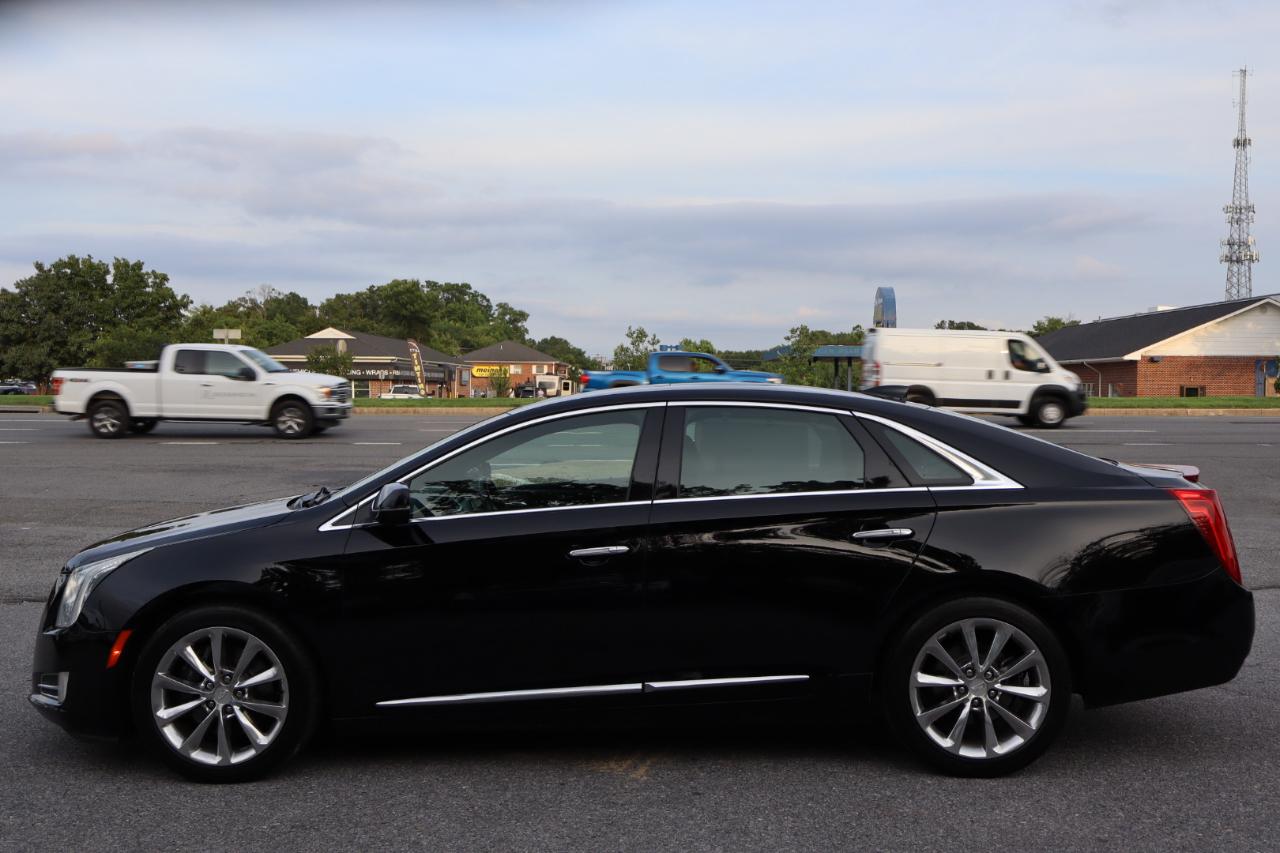 Cadillac XTS  2016