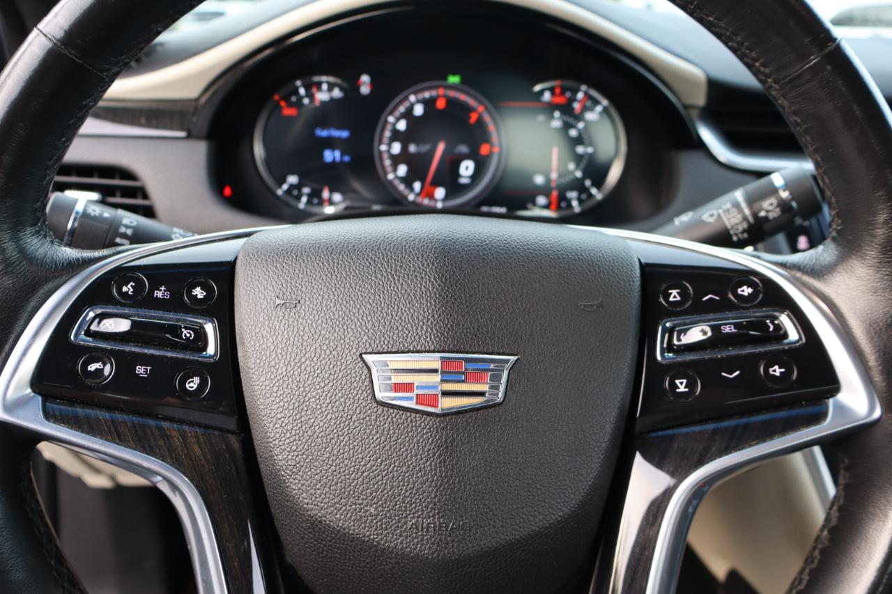 Cadillac XTS  2016