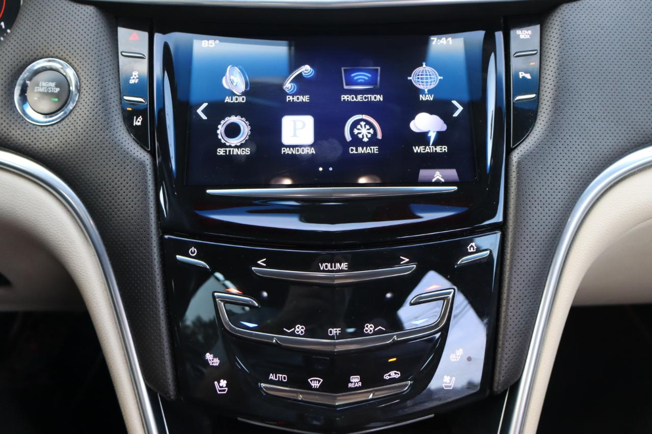 Cadillac XTS  2016