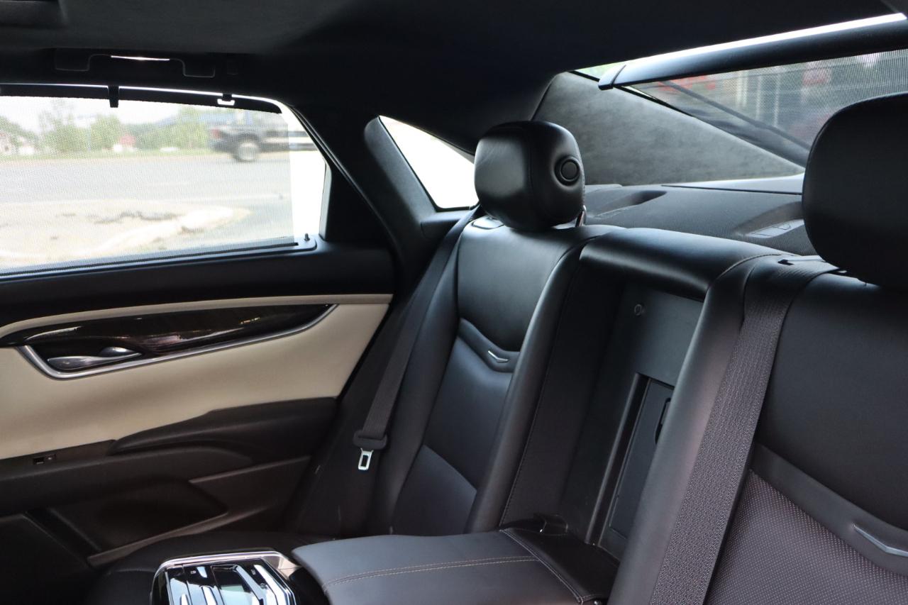 Cadillac XTS  2016