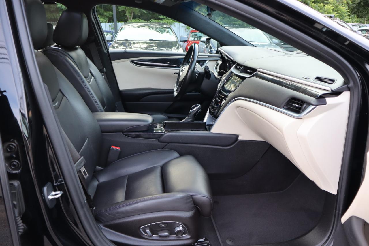 Cadillac XTS  2016