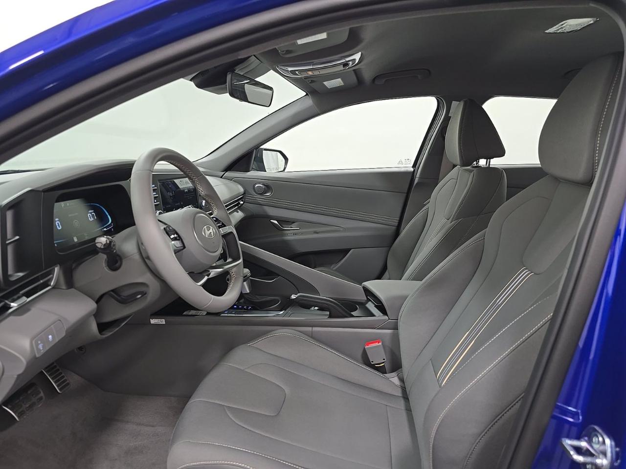 Hyundai Elantra  2026