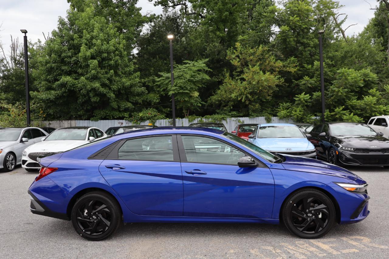 Hyundai Elantra  2026