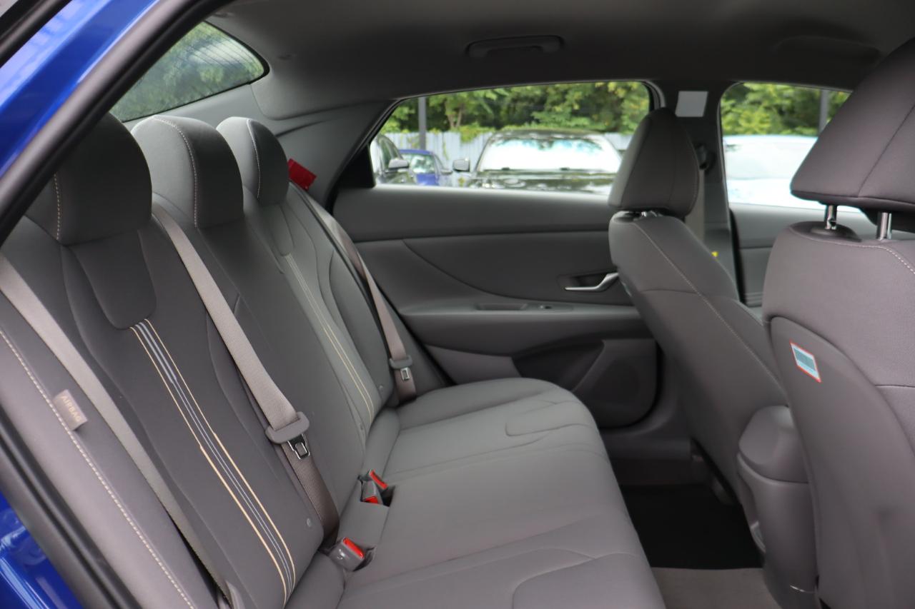 Hyundai Elantra  2026