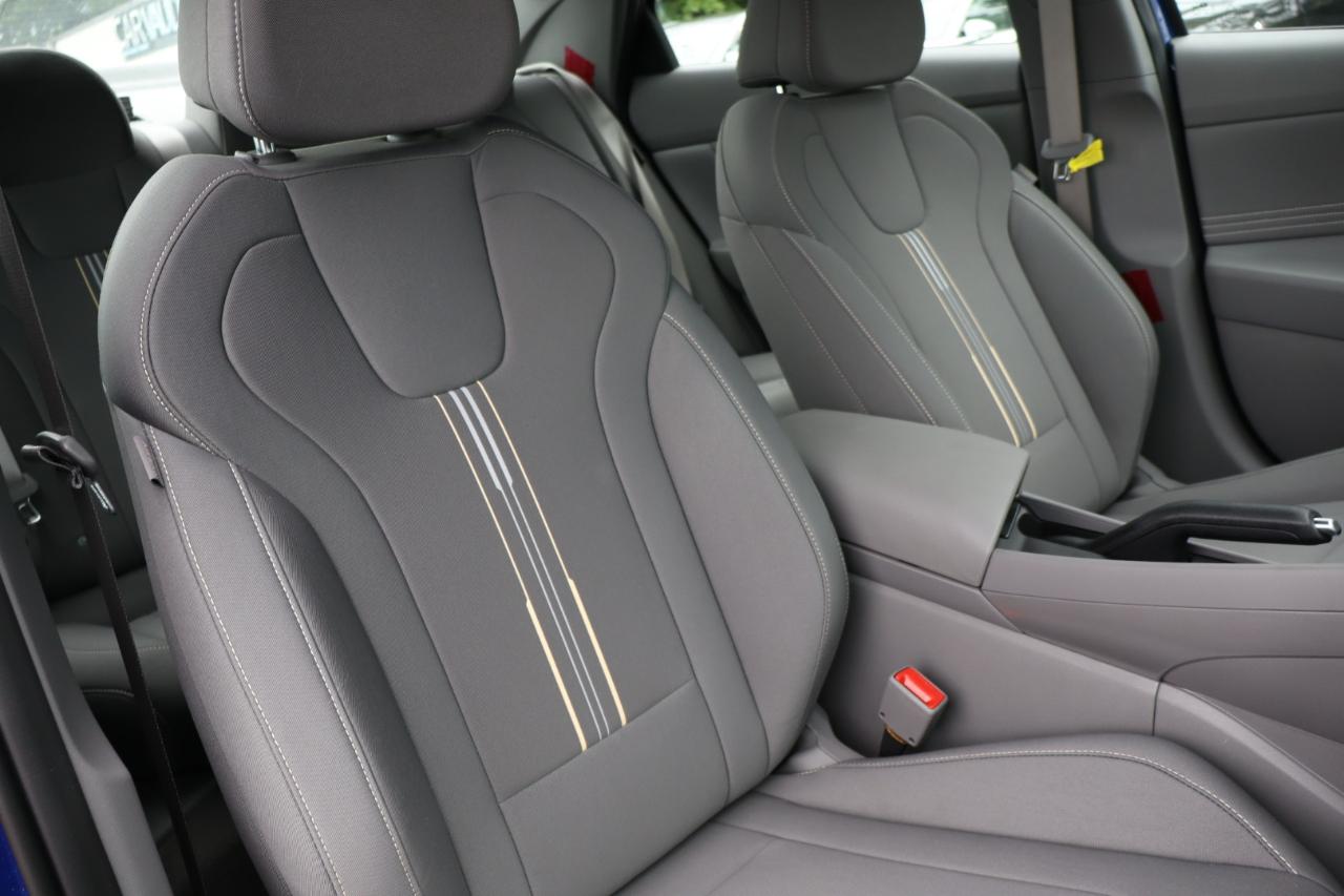 Hyundai Elantra  2026