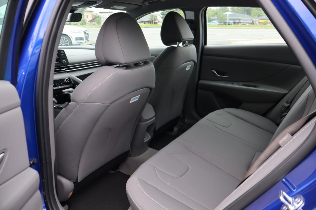 Hyundai Elantra  2026
