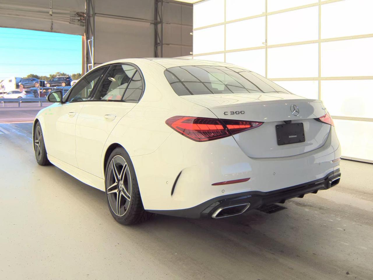 Mercedes-Benz C-Class  2022