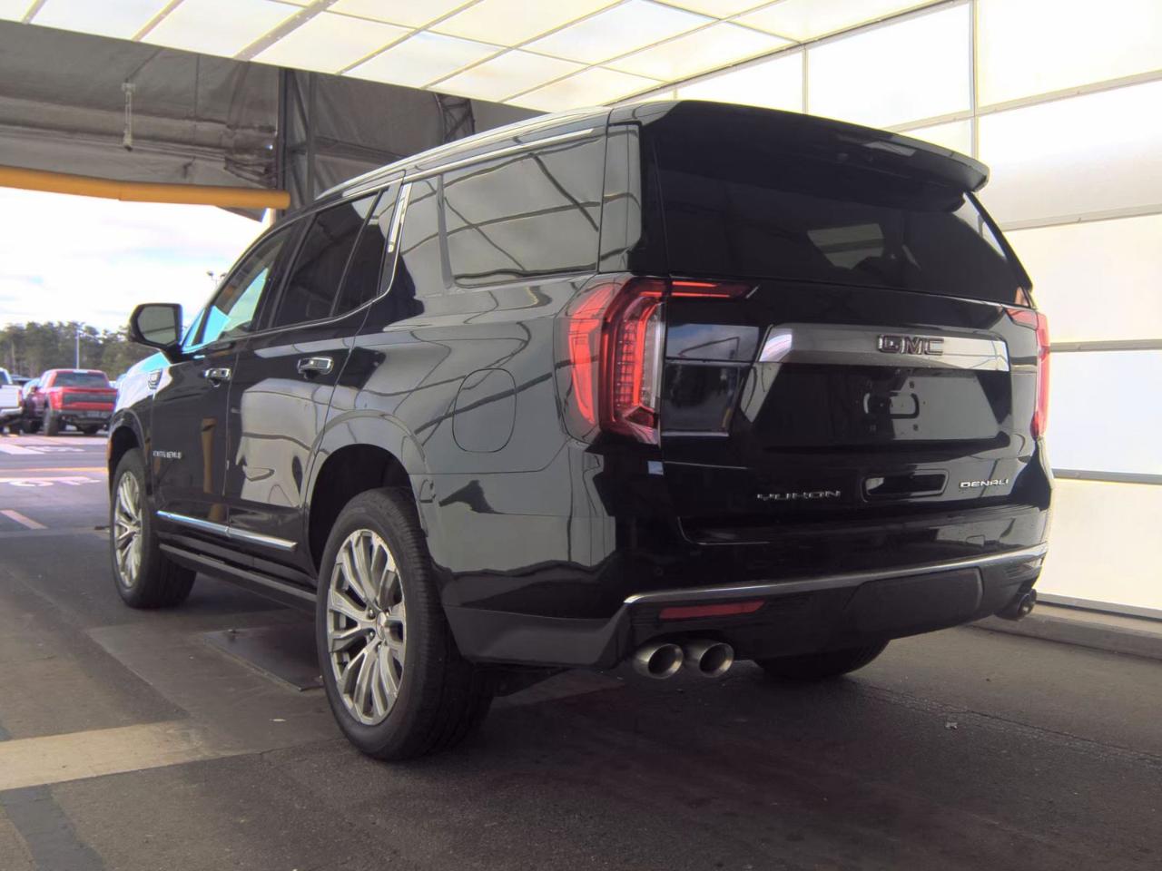 GMC Yukon  2021