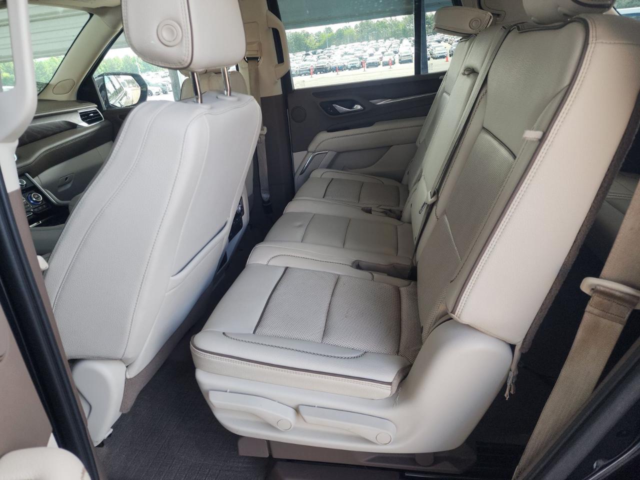 GMC Yukon  2021