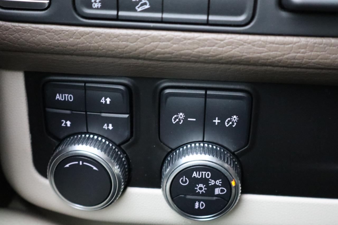 GMC Yukon 4WD 4dr Denali Ultimate 2021