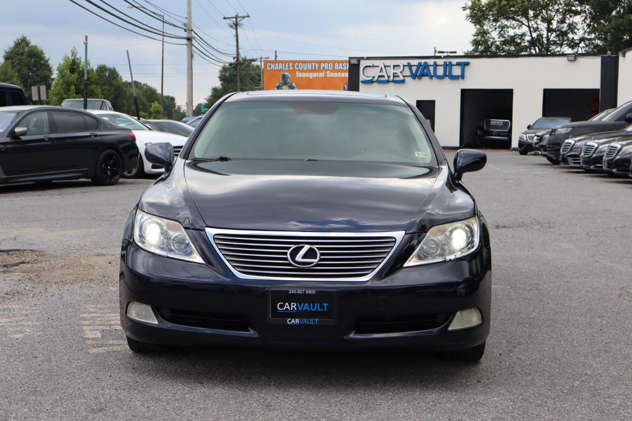 Lexus LS 460  2008