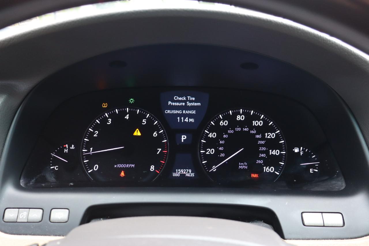 Lexus LS 460  2008