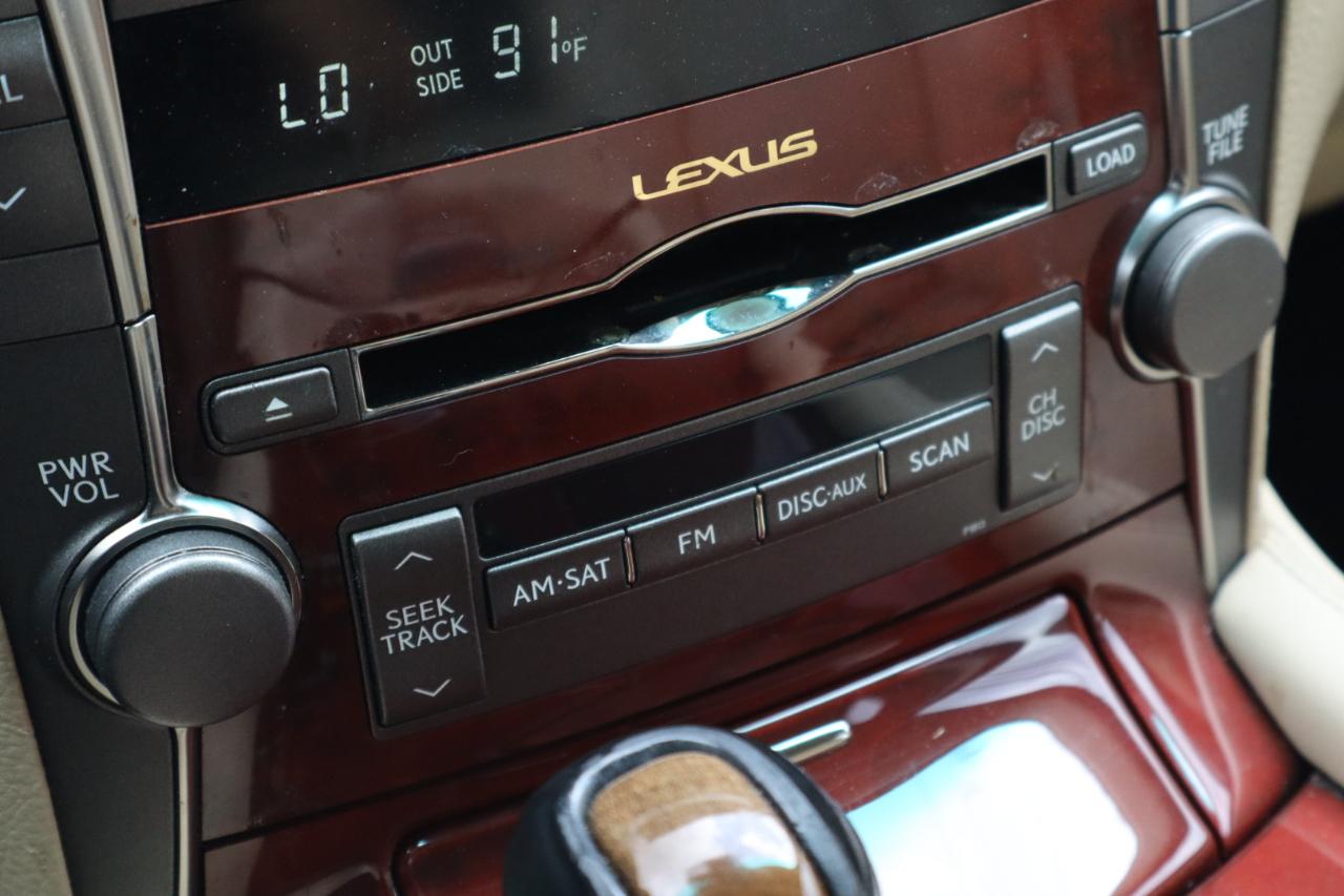 Lexus LS 460  2008
