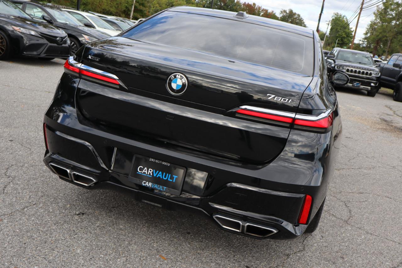 BMW 7-Series 760xi 4D Sedan 2023
