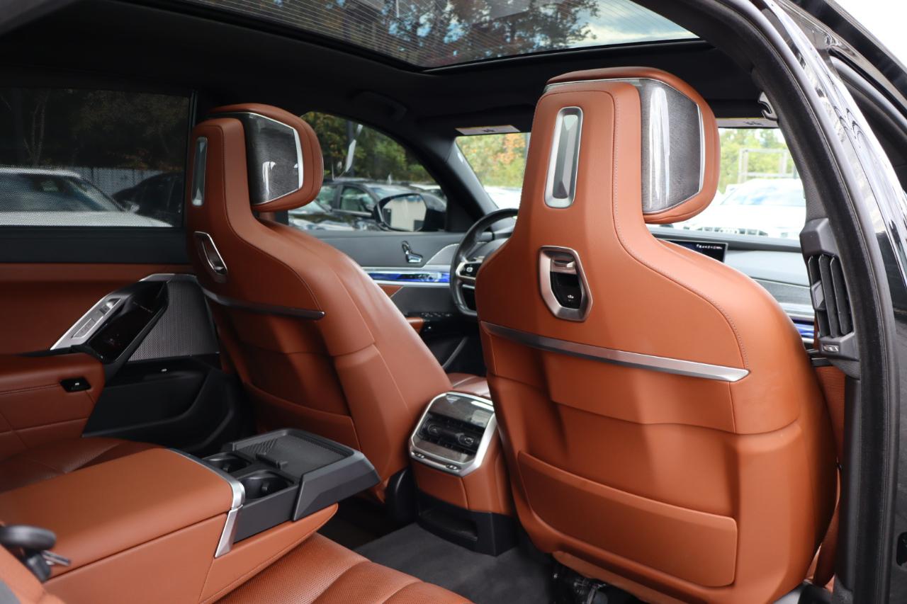 BMW 7-Series 760xi 4D Sedan 2023