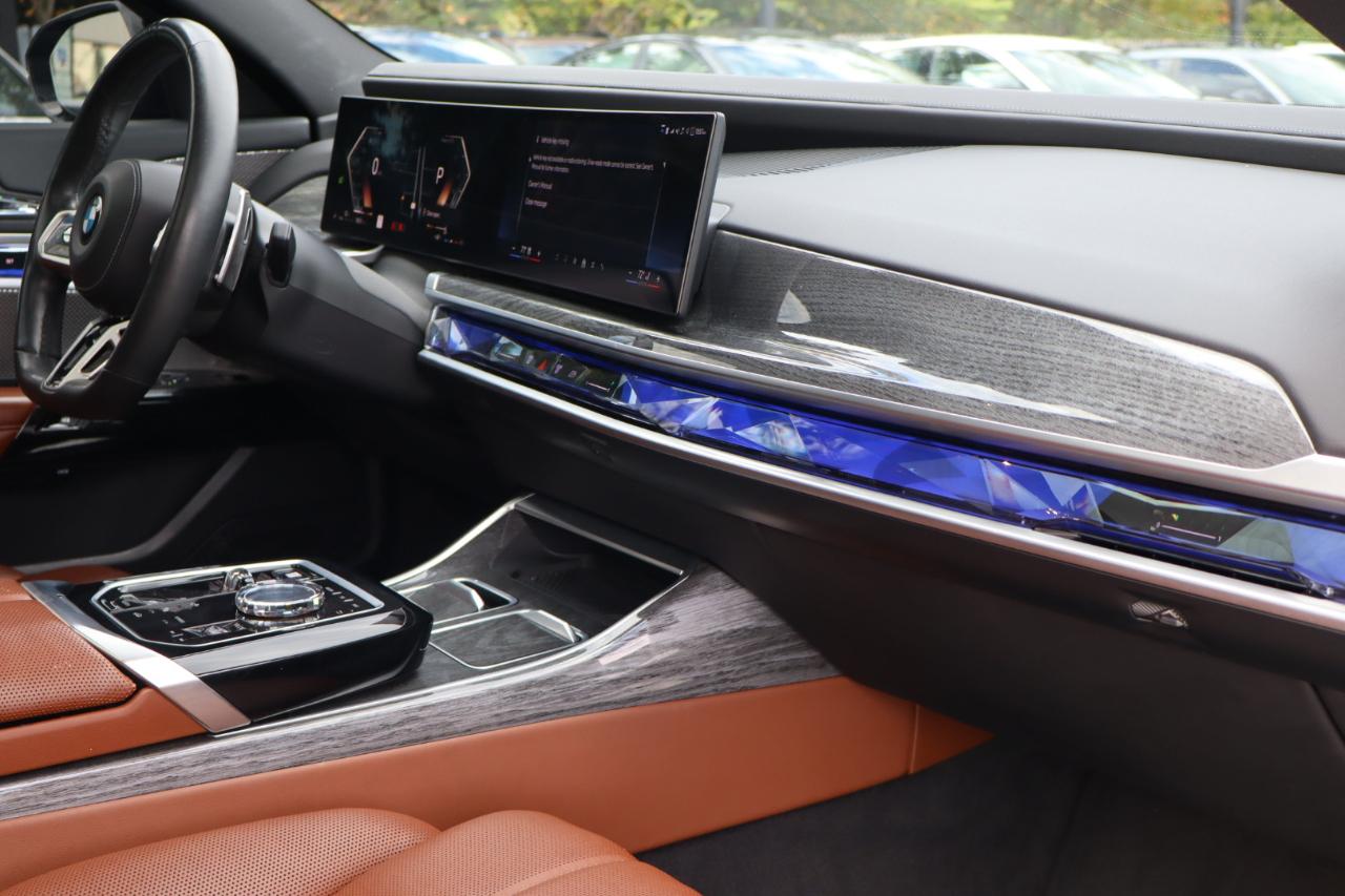 BMW 7-Series 760xi 4D Sedan 2023