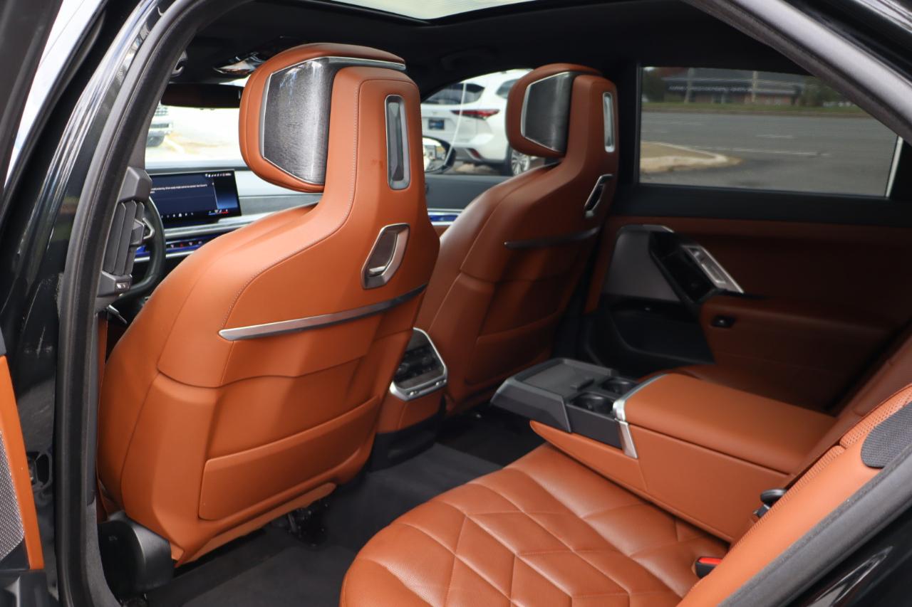 BMW 7-Series 760xi 4D Sedan 2023