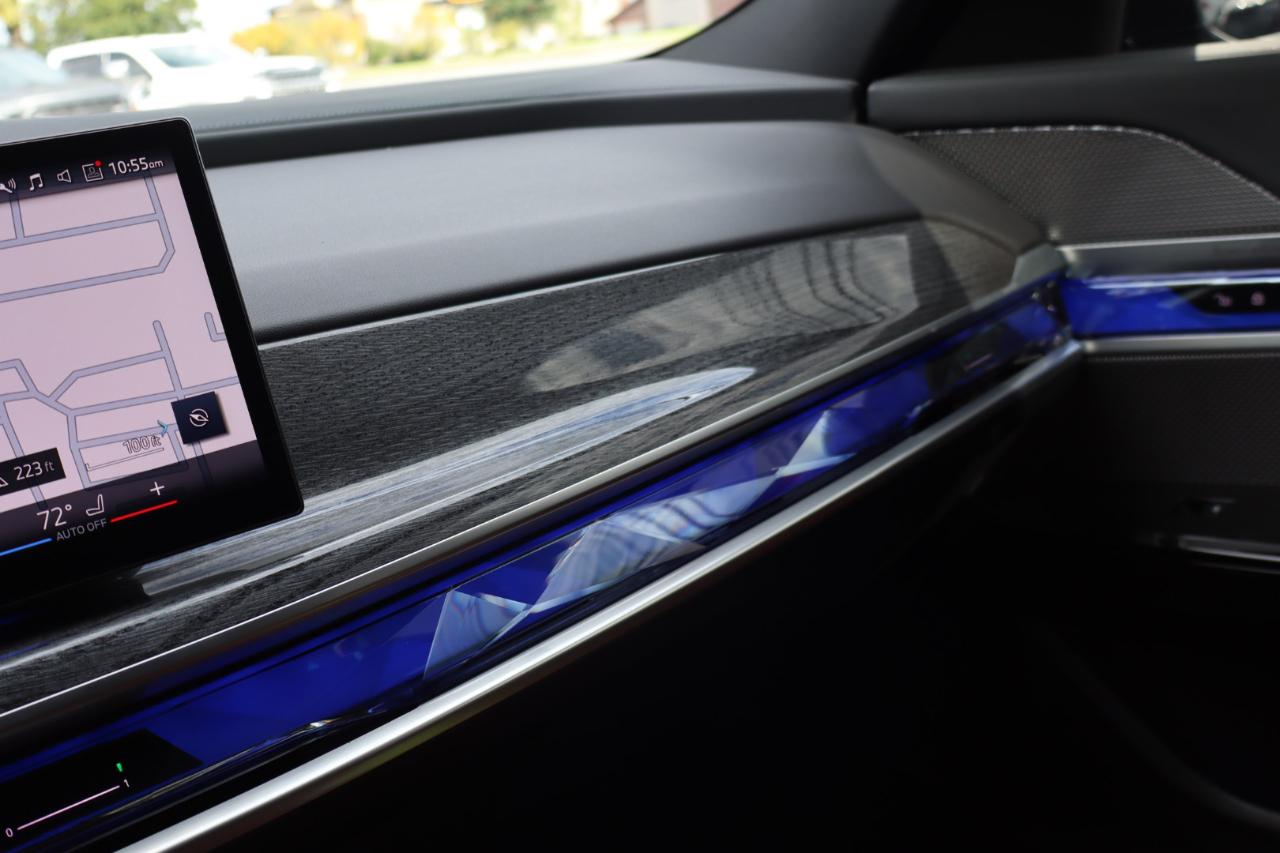BMW 7-Series 760xi 4D Sedan 2023