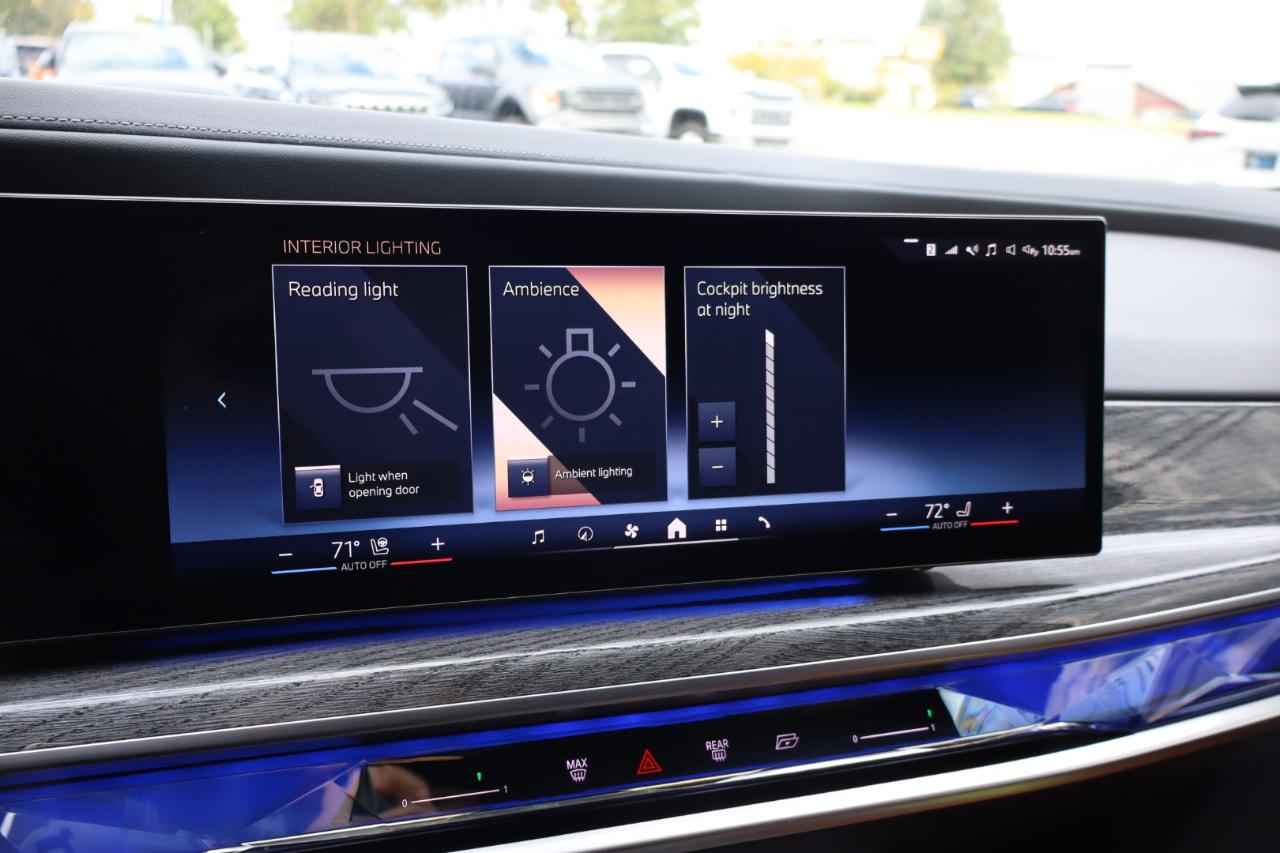 BMW 7-Series 760xi 4D Sedan 2023