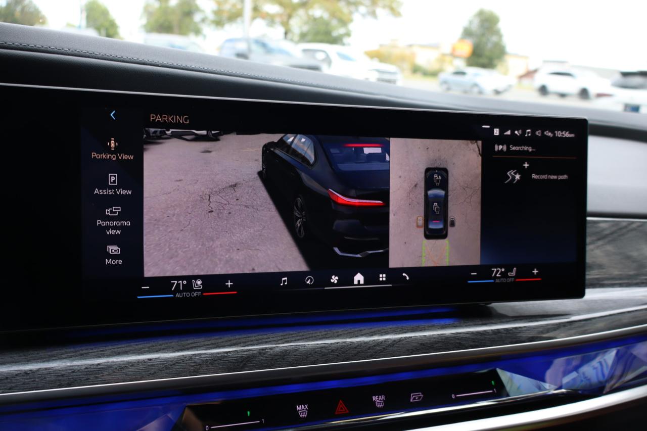 BMW 7-Series 760xi 4D Sedan 2023