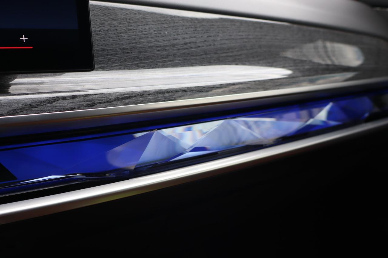 BMW 7-Series 760xi 4D Sedan 2023