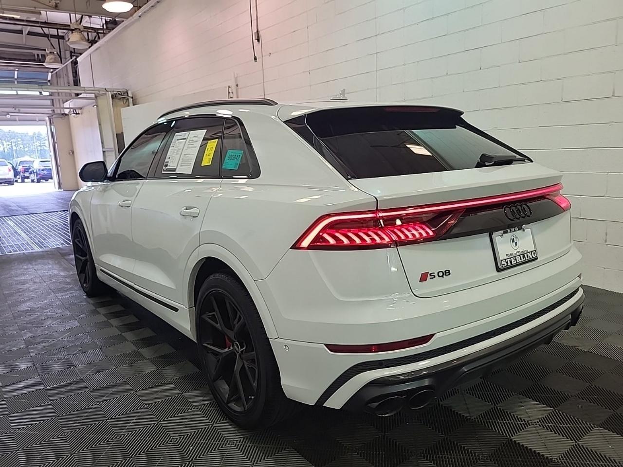 Audi SQ8  2023