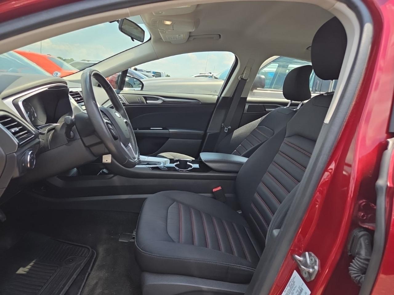 Ford Fusion  2016