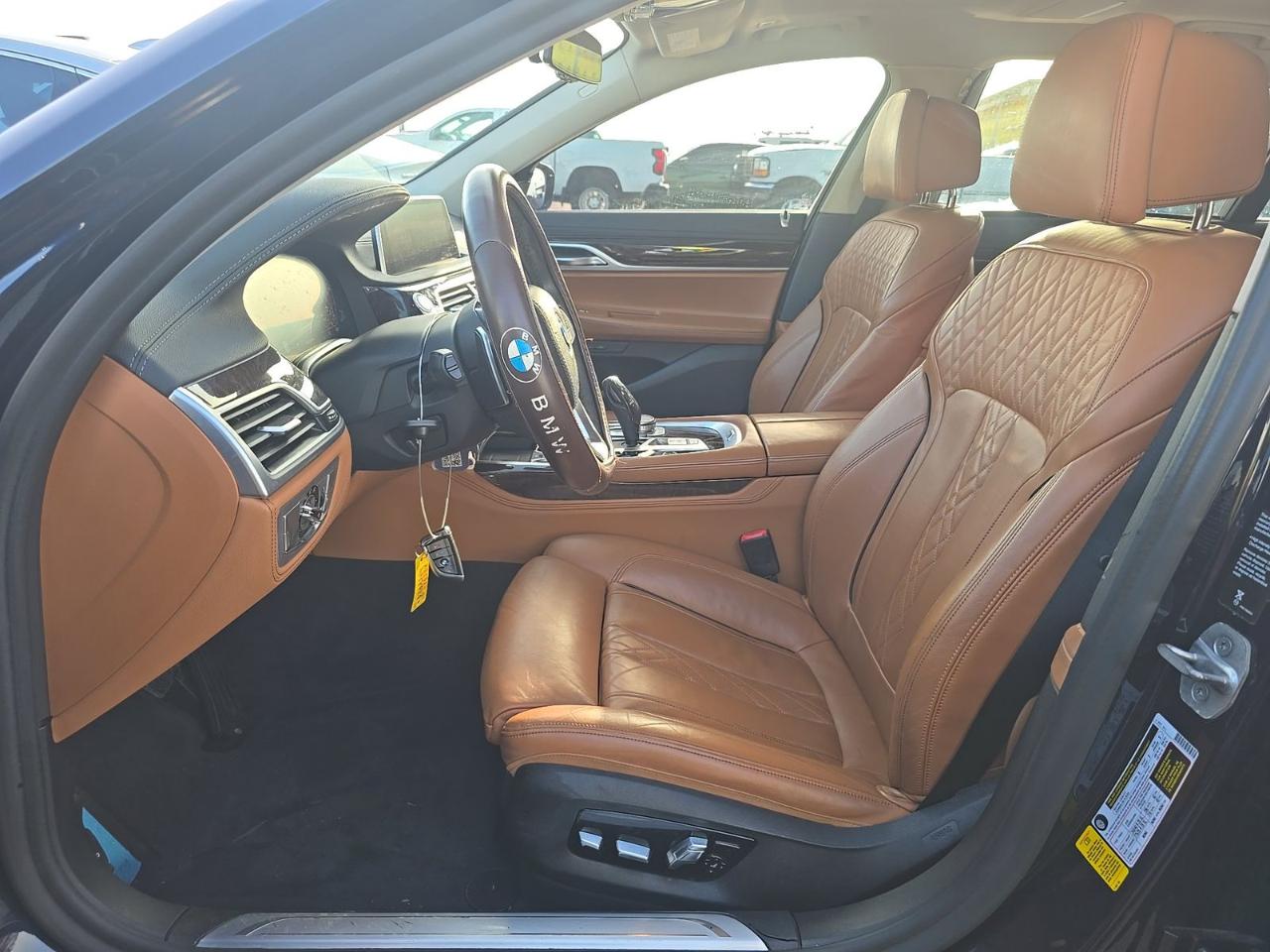 BMW 7-Series  2020