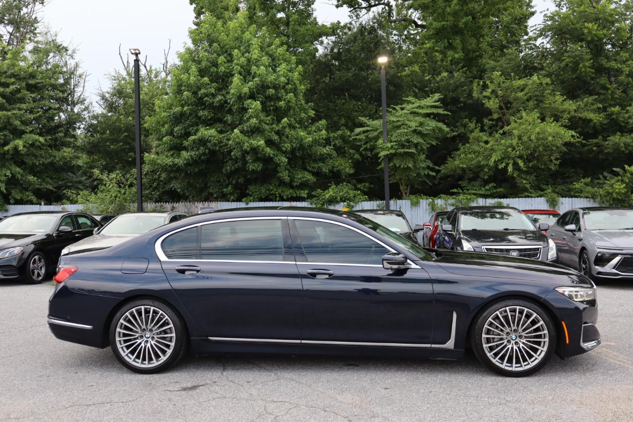BMW 7-Series  2020