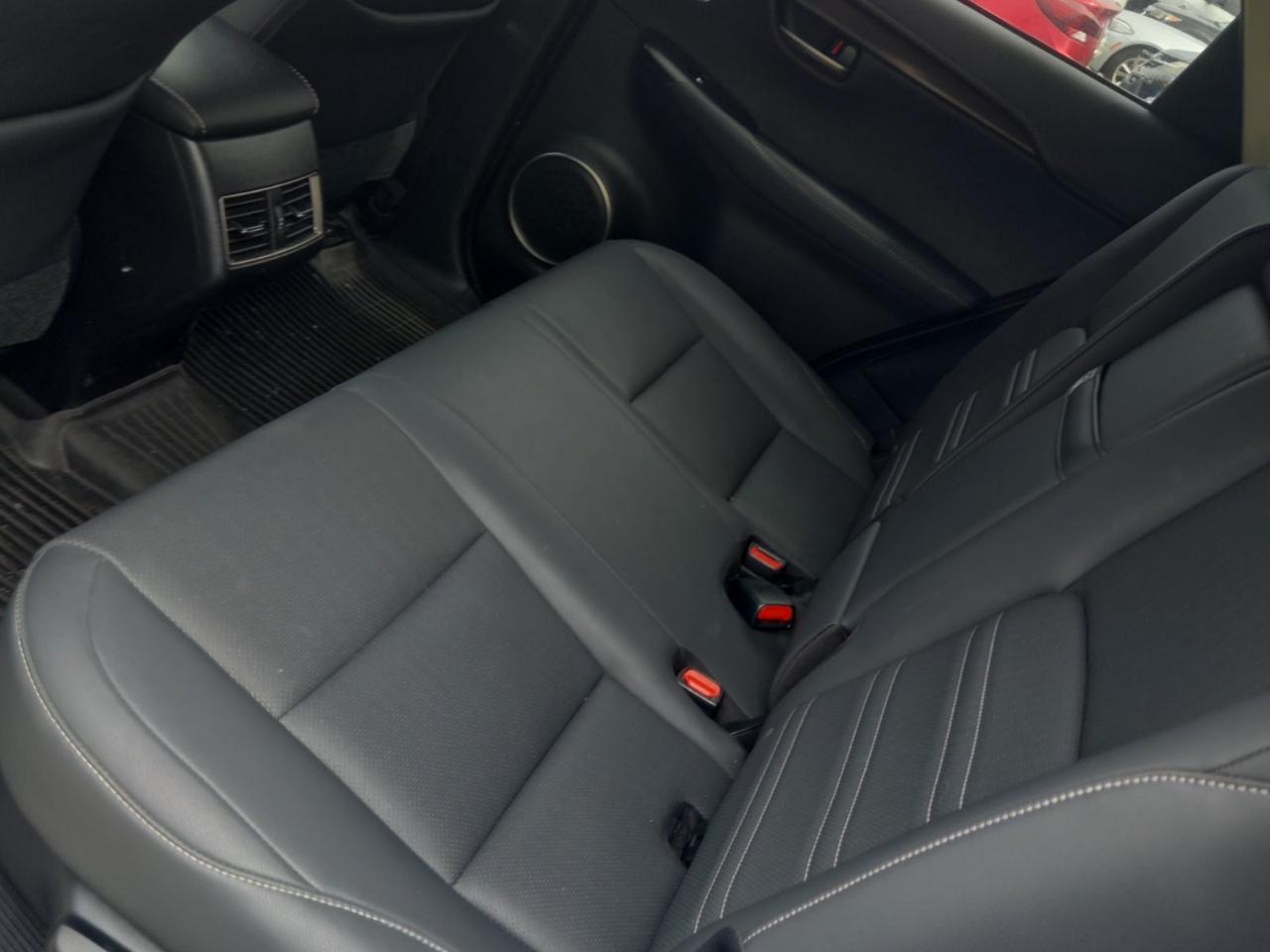 Lexus NX 300 Premium AWD 2020