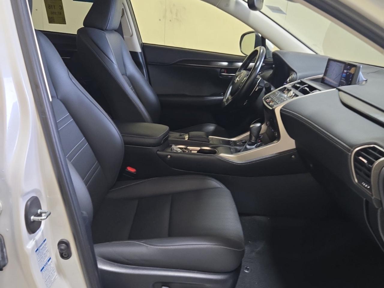 Lexus NX 300 Premium AWD 2020