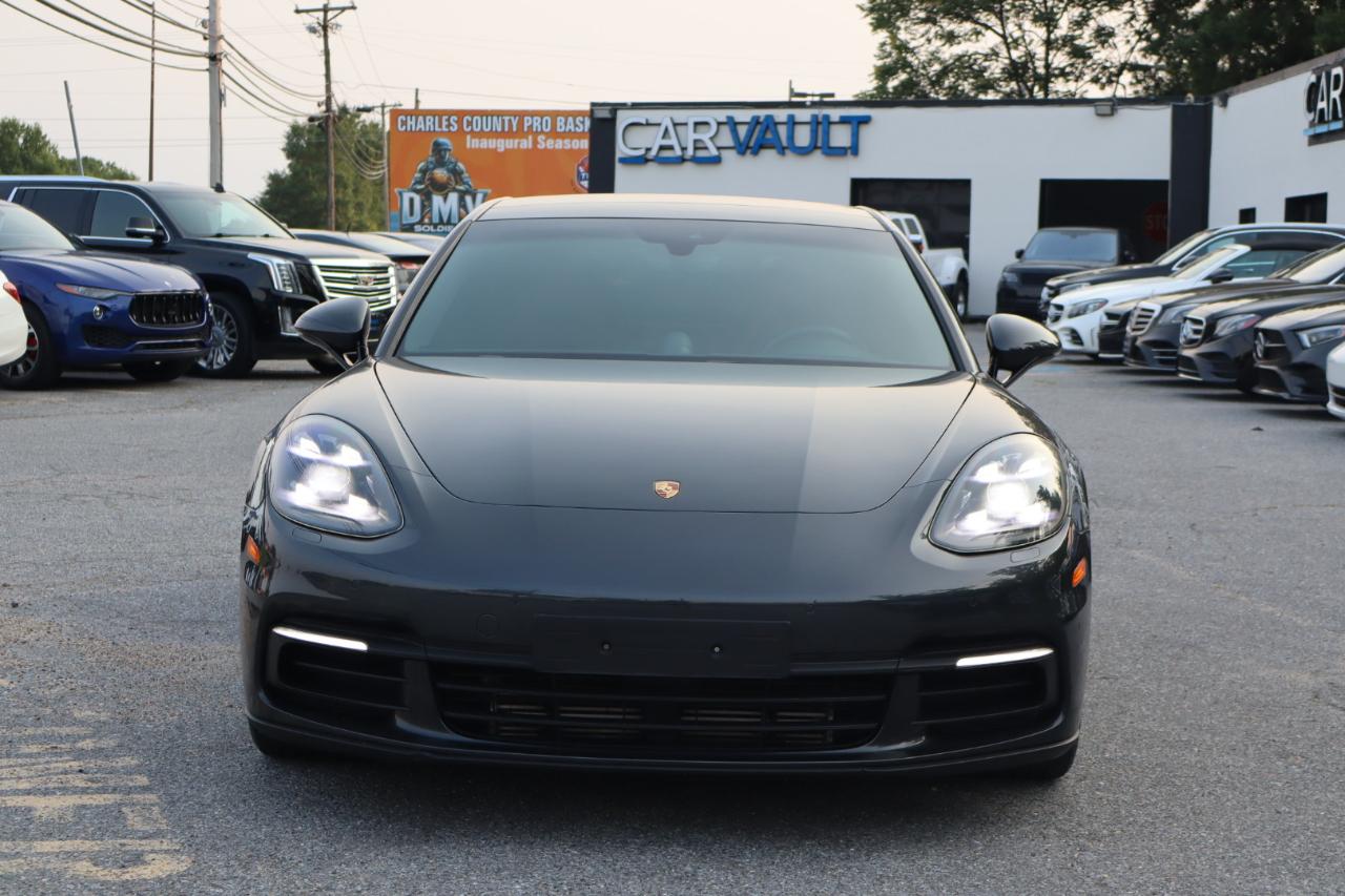 Porsche Panamera  2017