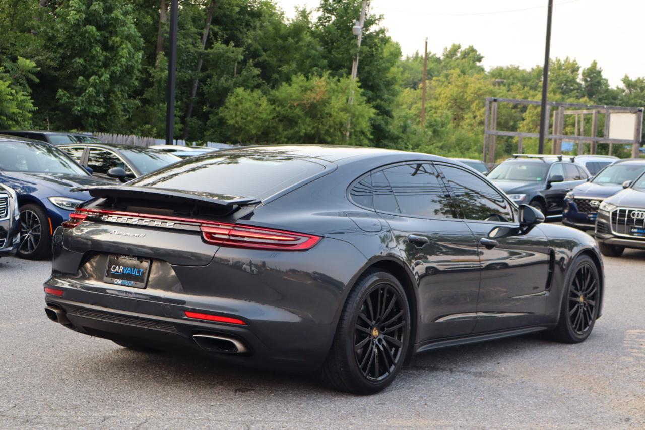 Porsche Panamera  2017