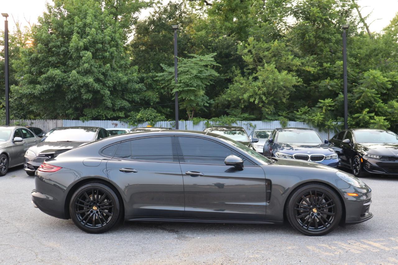 Porsche Panamera  2017